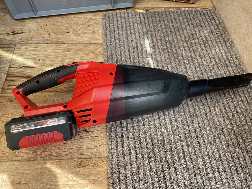 Man sieht den Einhell TE-VC 18 Li