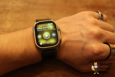 Man sieht die Musikfunktion auf der Apple Watch Ultra.