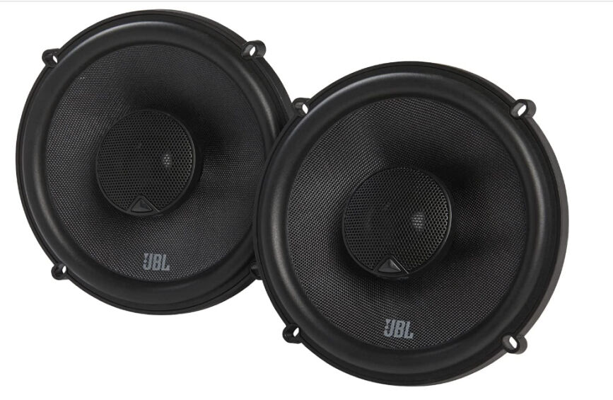 Hier siehst Du die JBL STADIUM 62F in schwarz.