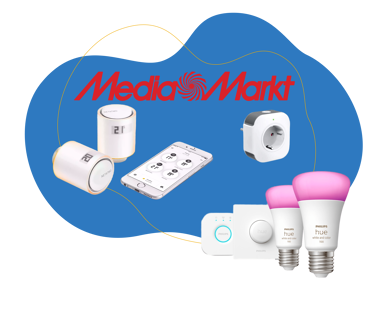 Diverse Smart Home Komponenten sind vor einem blauen Hintergrund zu sehen.