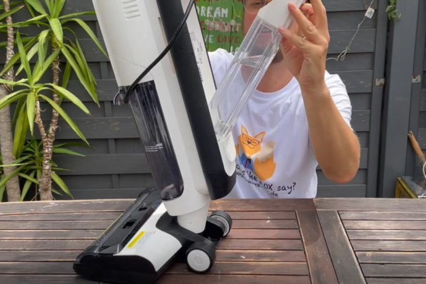 abnehmbarer Wassertank