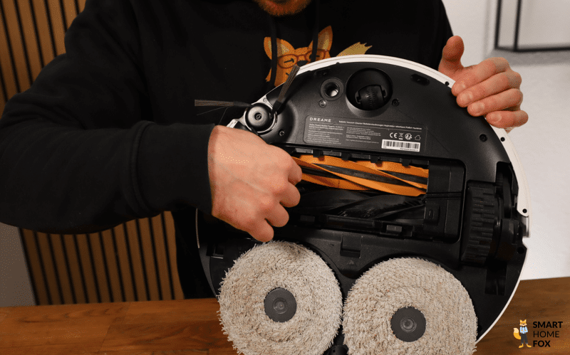 Die HyperStream DuoBrush Technologie des Dreame X50 Ultra ist von unten zu sehen.