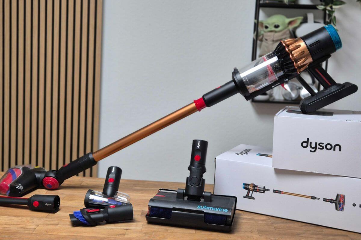 Dyson V16 Animal Piston