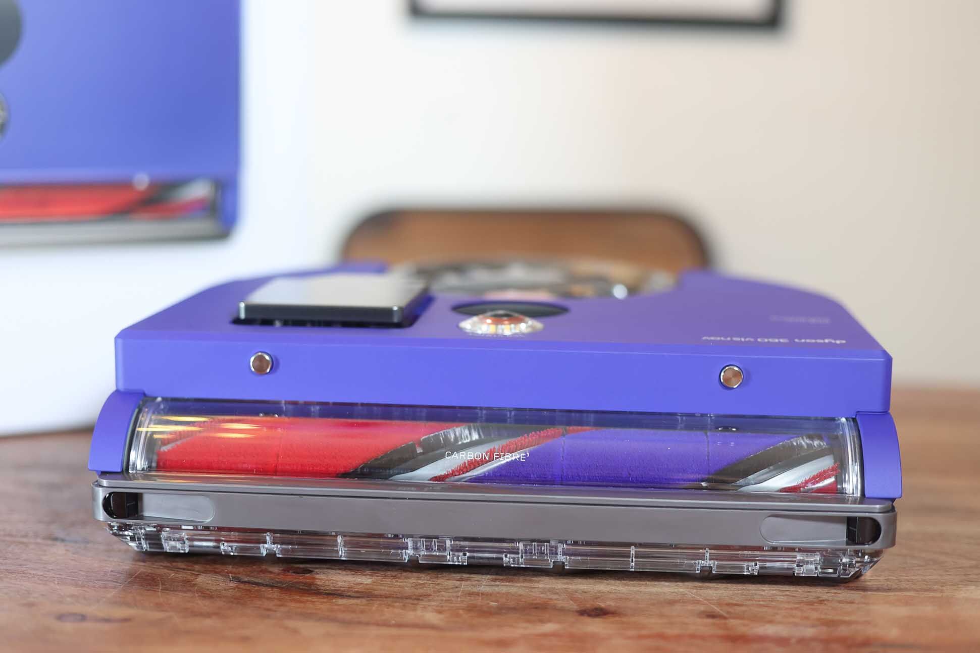 Der Dyson 360 Vis Nav im Test