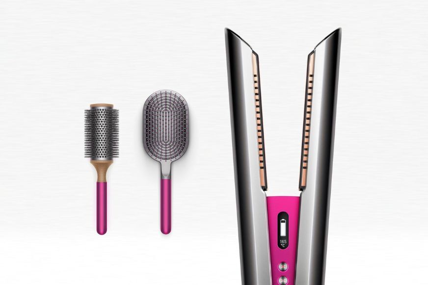 Man sieht das Zubehör für den Dyson Corrale.