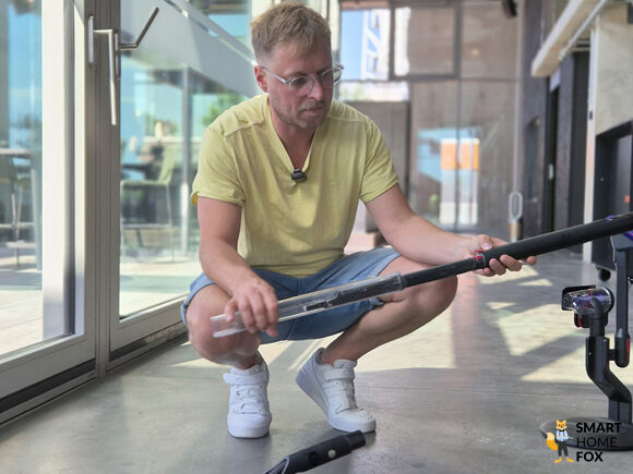 Dyson PencilVac Test