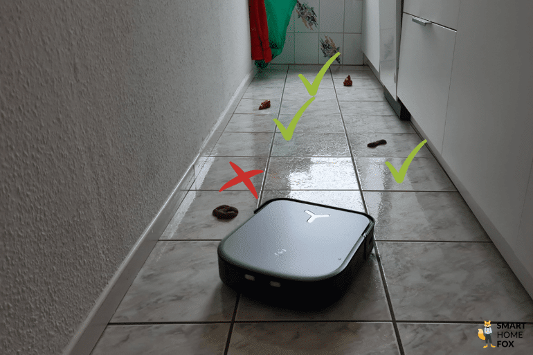 Das Testergebnis bei der Hinderniserkennung von Hundehaufen durch den ECOVACS DEEBOT X2 OMNI ist zu sehen.