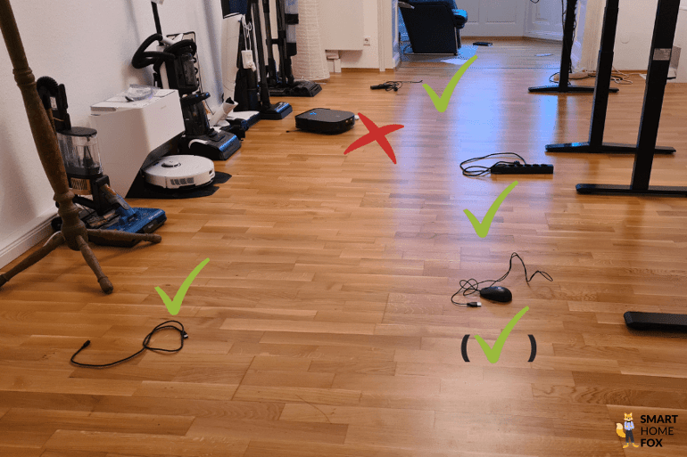 Das Testergebnis bei der Hinderniserkennung von Kabeln durch den ECOVACS DEEBOT X2 OMNI ist zu sehen.