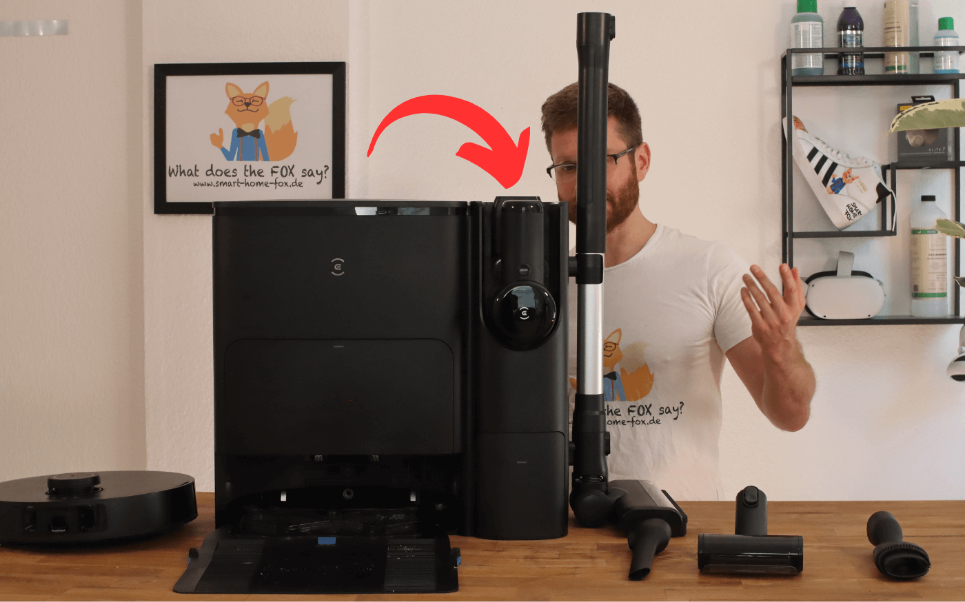 Der ECOVACS DEEBOT T30 COMBO COMPLETE ist zu sehen.