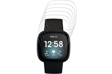 Man sieht die Schutzfolie für die Fitbit Sense 2.