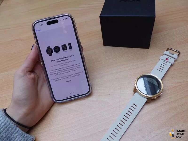 Polar Smartwatch wird mit iPhone verbunden