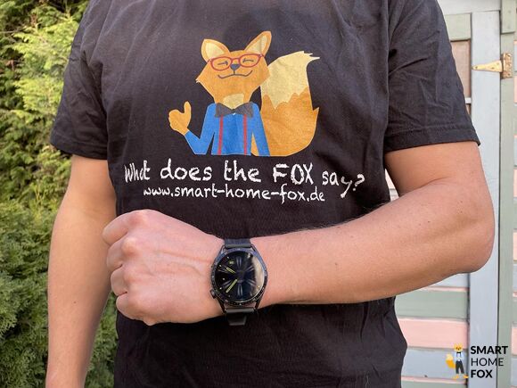 Man sieht, wie die Huawei Watch GT 3 am Arm getrage wird.