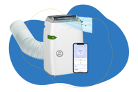 Die Klarstein Grandbreeze Pro 14K mobile Klimaanlage vor einem blauen Hintergrund.