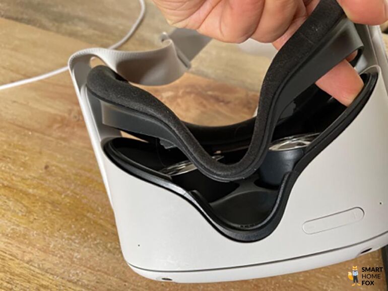 Der „Brillenadapter“ der Oculus Quest 2