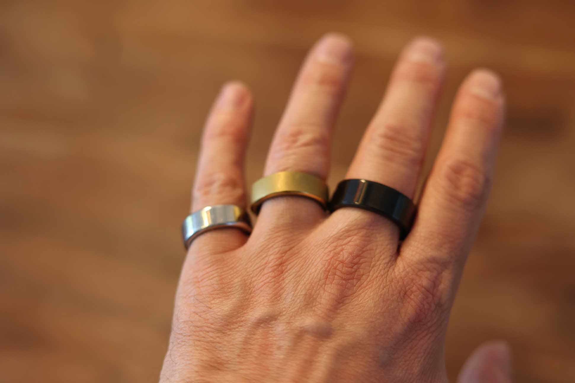 Oura Ring vs Whoop: A faceless tracker face off - Android Authority