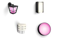 Man sieht die Philips Hue Wandleuchten.