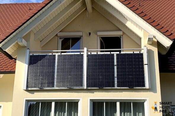 Plugin Energy PiE AIR super light 780+ Combo am Balkon des Testhauses befestigt