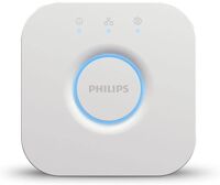 Die Philips Hue Bridge ist vor einem weißen Hintergrund zu sehen