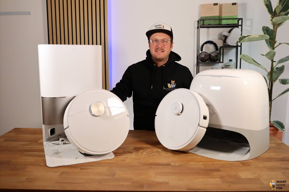 Roborock QRevo Curv und Dreame X40 Ultra Complete werden beim vergleich vom Smart Home Fox Mitarbeiter begutachtet