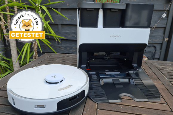 Roborock S7 Pro Ultra steht beim Test auf einem Tisch
