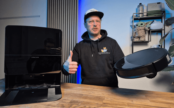 Der Roborock Saros 10R ist zu sehen.