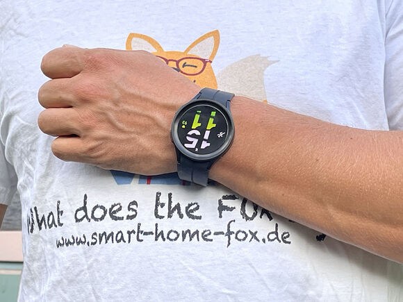 Man sieht die Samsung Galaxy Watch 5 am Arm.