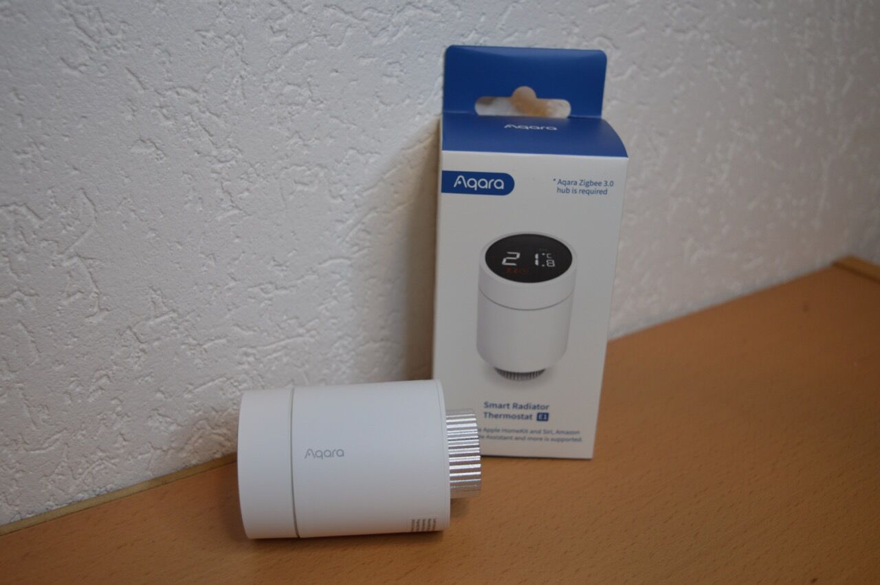 Foto von Aqara Heizkörperthermostat mit Verpackung