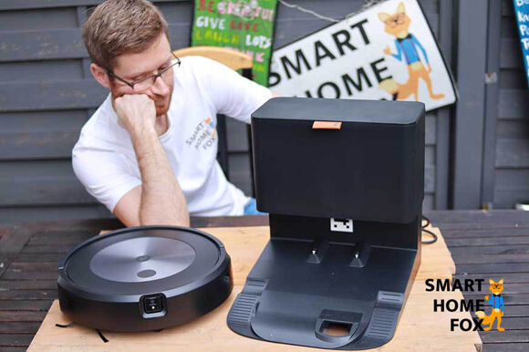 iRobot Roomba j7+