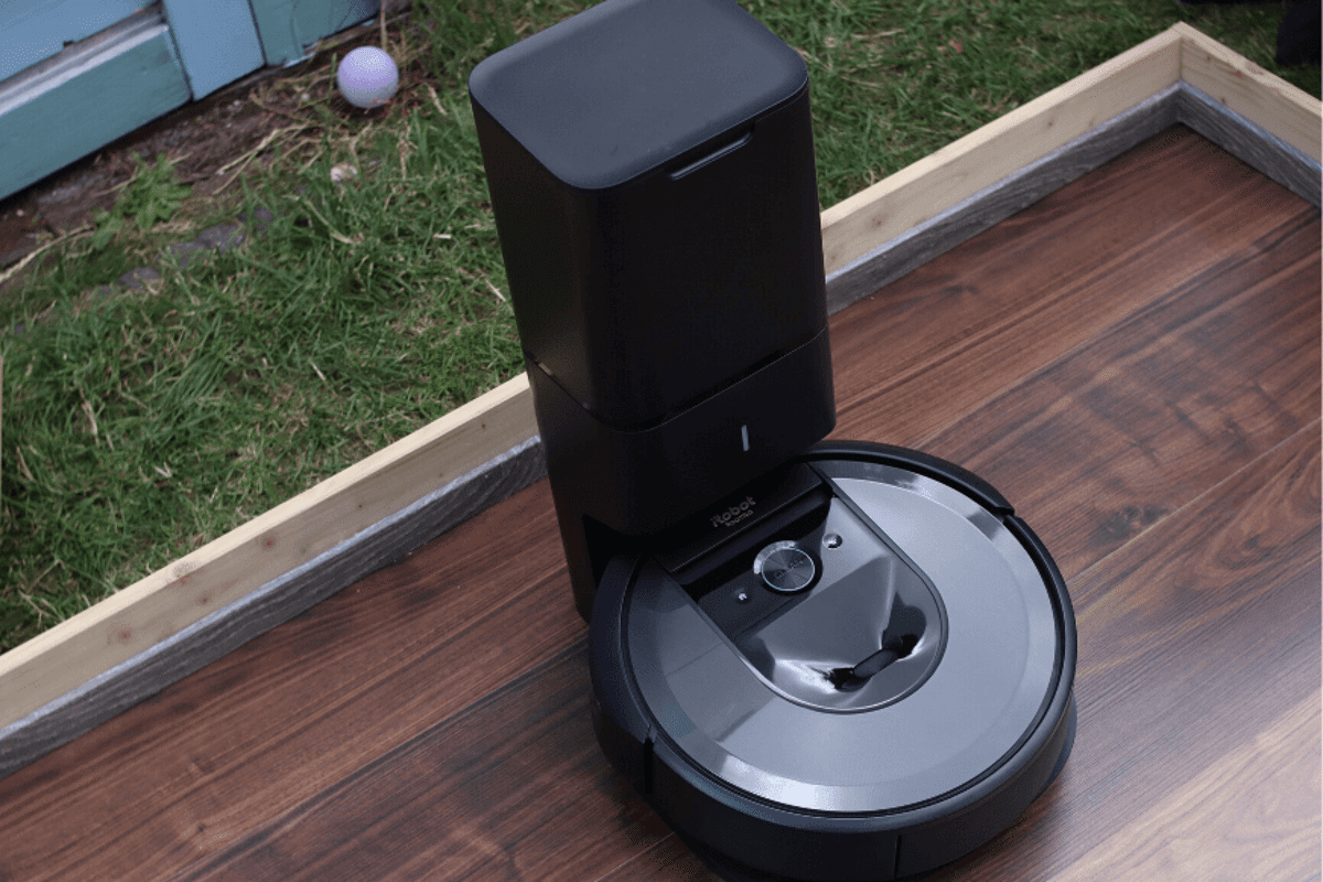 iRobot Roomba i7 (+) Test: Wie gut ist er wirklich? (2024)